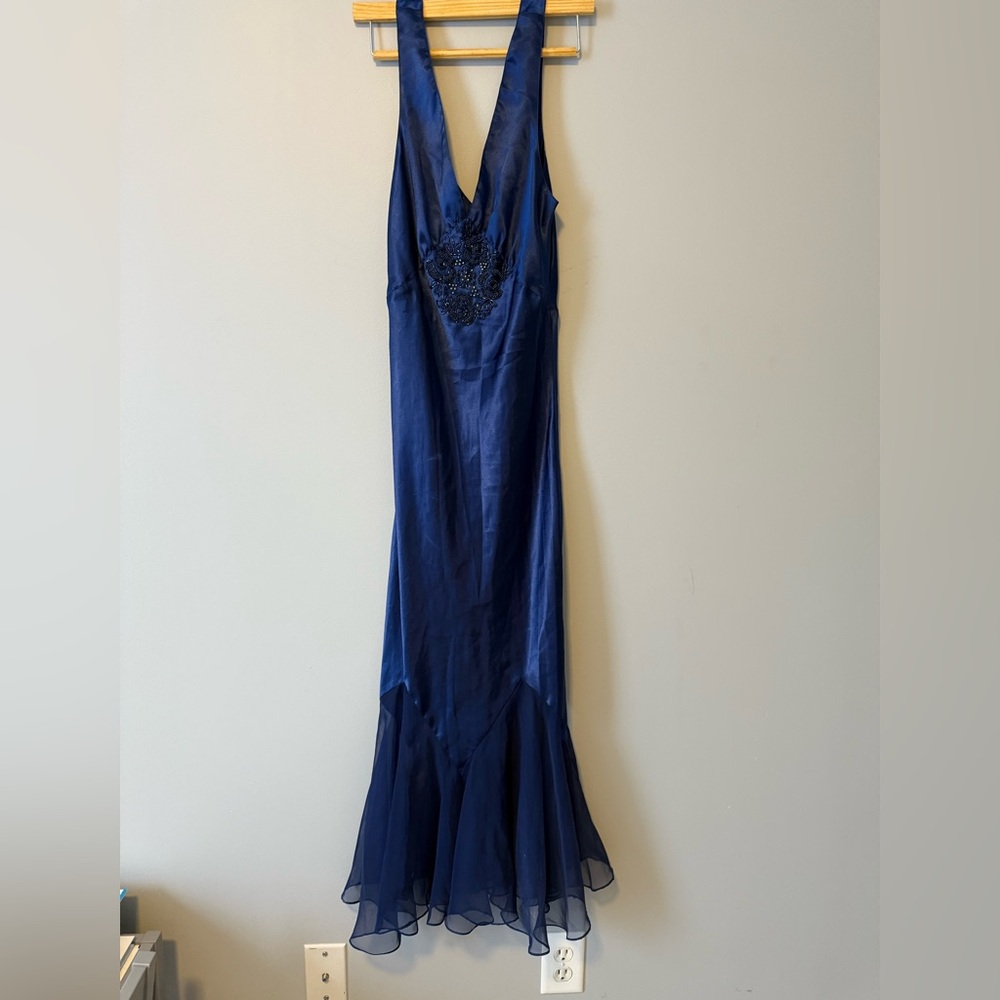 Victoria’s Secret Vintage gold Label Rare Women Maxi Slip Slit Size Small, Nwt